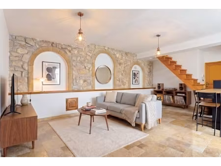 maison 3 pièces - 90 m²