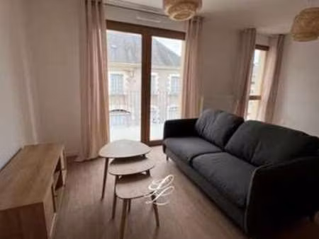 location appartement 2 pièces meublé au mans république (72000) : à louer 2 pièces meublé 