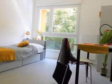 location appartement 5 pièces colocation à rezé (44400) : à louer 5 pièces colocation / 90
