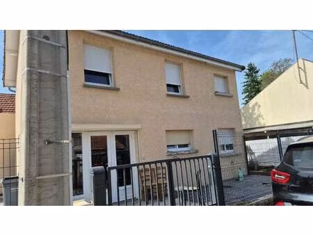 maison de ville à louer