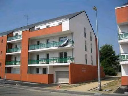 location appartement 2 pièces à nantes (44000) : à louer 2 pièces / 40m² nantes