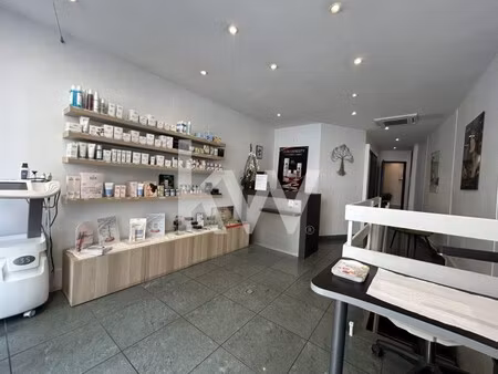commerce de services à vendre  70 m² - orléans 45000
