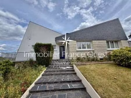 vente maison à sablé-sur-sarthe centre (72300) : à vendre / 97m² sablé-sur-sarthe centre