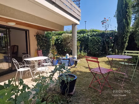 saint-julien-en-genevois t2 d'environ 54 m2 avec jardin pr
