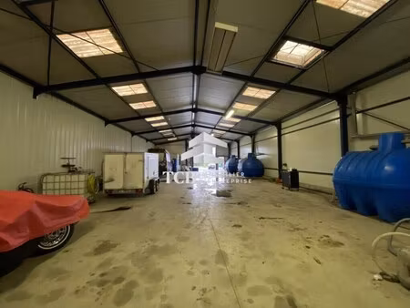 location local d’activités grandchamps des fontaines 44119 330m²