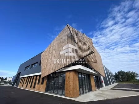 location local d’activités saint aignan grandlieu 44860 2257m²