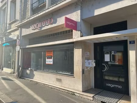 local commercial à louer