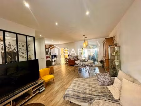 une maison chaleureuse à deux pas des commodités