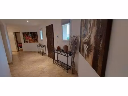 gard. 30. generac. belle maison de 184 m2 sur terrain arboré de 1264 m² avec piscine