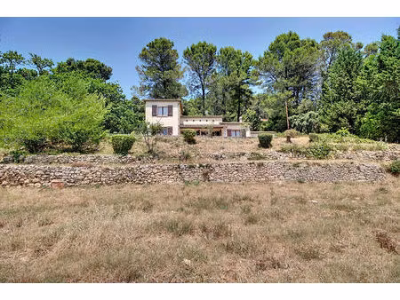 à vendre en exclusivité - lorgues - maison à fort potentiel de 83m² avec une vue dominante