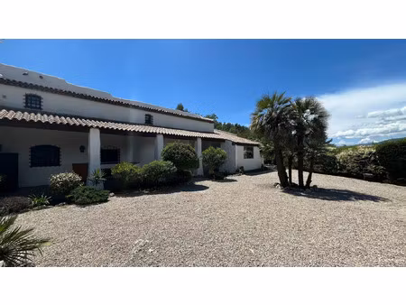 la gaude | maison hacienda 205 m2 terrain plat piscine