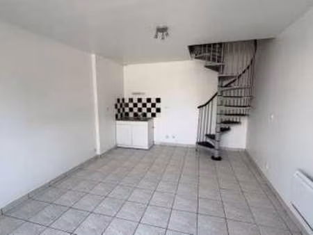 location appartement 3 pièces à saint-brieuc (22000) : à louer 3 pièces / 54m² saint-brieu