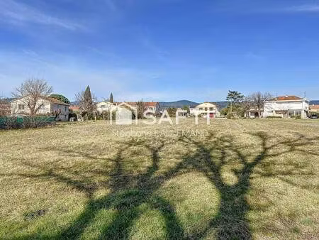 terrain constructible à vendre