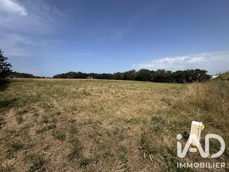 terrain à plomelin (29700)