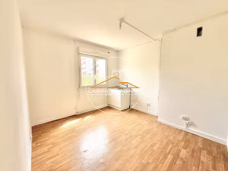 appartement avec parking et cave