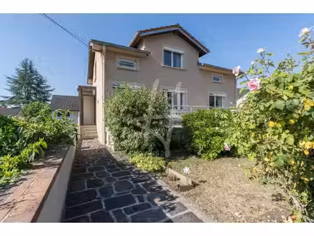 vaux | maison familiale 127 m² - 3 chambres - 2 terrasses - gar