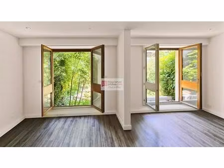 studio tbe 26 m2 calme jardin lumineux le chesnay