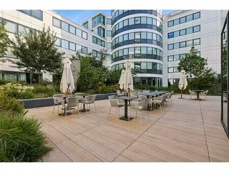 location bureau levallois perret 3 077 m²