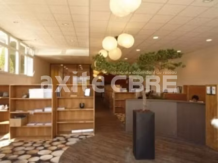 location bureau annecy - cran-gevrier 278 m²