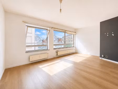 studio à vendre à rue des deux églises 100 saint-josse-ten-noode (vbe39998)