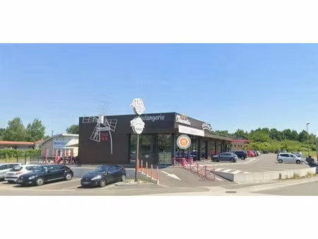 location commerce delle 491 m²
