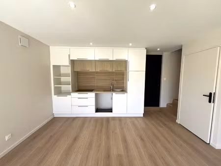 location maison 4 pièces 84 m² à la boisse (01120)