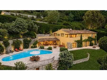 vence  villa provençale exceptionnelle de 6 chambres avec vues panoramiques à couper le...