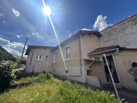 vente maison 3 pièces 62 m² à auzat-la-combelle (63570)  89 000 €