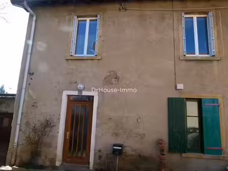 vente maison 4 pièces 107.42 m² à pouilly-sous-charlieu (42720)  108 000 €