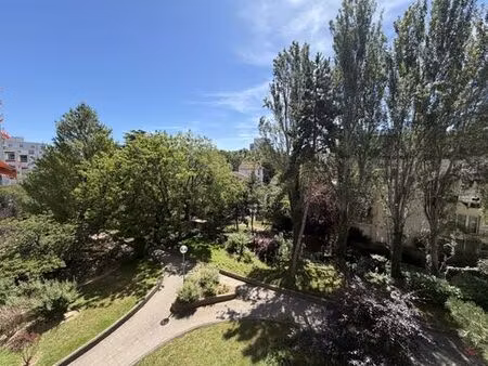 appartement de luxe en vente à courbevoie  france