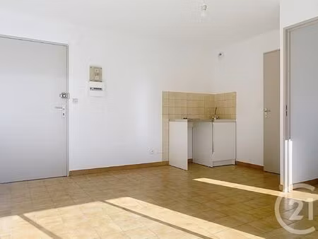 location appartement 2 pièces 27m² 34203 sete cedex 34200