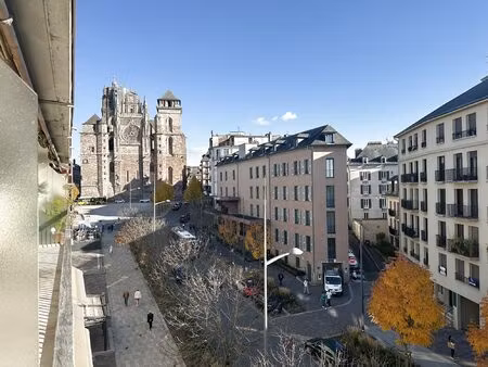 location appartement 3 pièces 71m² rodez 12000