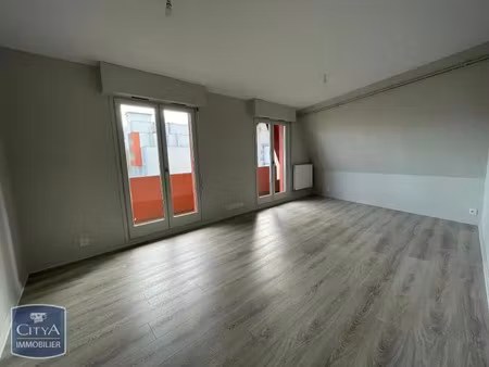 appartement à louer 2 pièces 56 m² - clermont-ferrand (63) - 635€