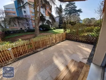 appartement à louer 2 pièces 43.93 m² - périgueux (24) - 630€