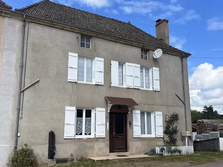 vente maison 6 pièces 131.31 m² à la chapelle-sous-dun (71800)  128 000 €
