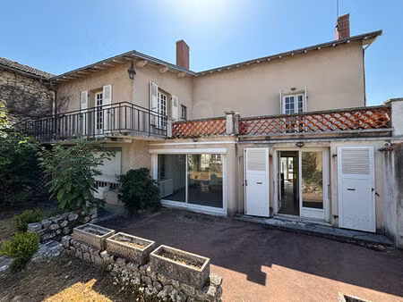 achat immeuble 211m²