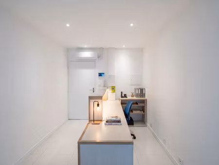 vente commerce 78 m² saint-victoret (13730)