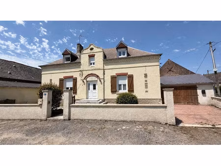 vente maison 6 pièces 161 m² à verneuil-sur-serre (02000)  182 500 €