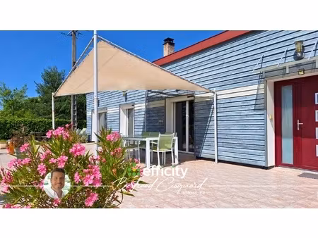 maison 6 pièces - 200 m²