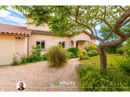 maison 8 pièces - 158 m²
