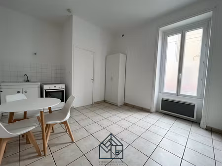 location appartement 1 pièce 20m² roanne 42300