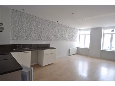 location appartement 2 pièces 60m² gannat 03800