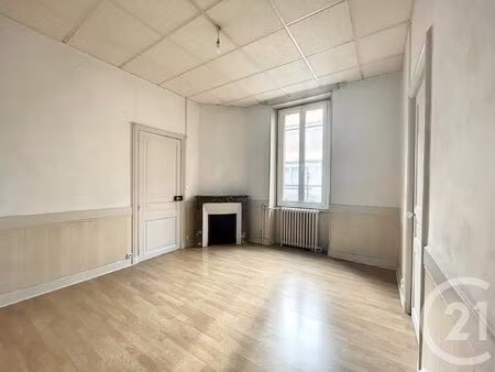 location appartement 2 pièces 46m² clermont ferrand 63000