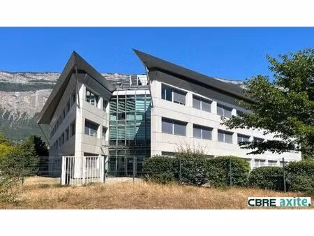 location local professionnel 2 733m² montbonnot st martin 38330