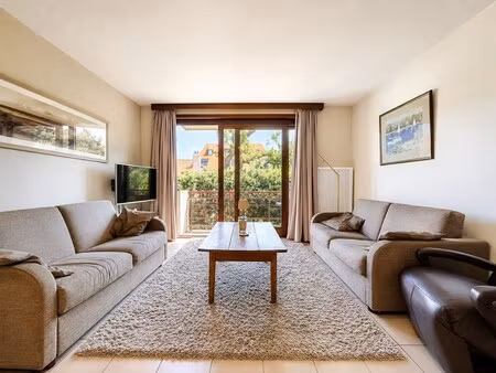 instapklaar appartement inclusief autostaanplaats nabij het strand van nieuwpoort