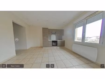 2 pièces 47m2 rer pontault