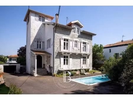 maison bayonne - 9 chambres - 273m²