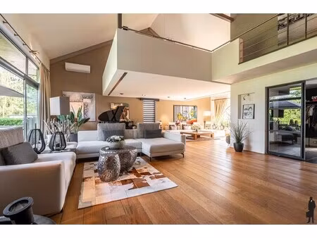 exclusieve split-levelvilla met 5 slaapkamers te brecht