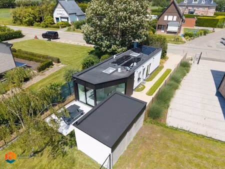 prachtig vernieuwde bungalow te schriek