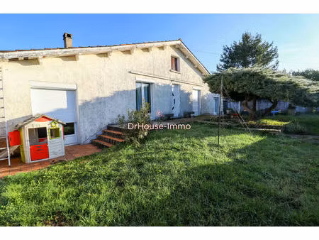 charmante maison familiale 5 pièces avec garage et terrasse à malaville